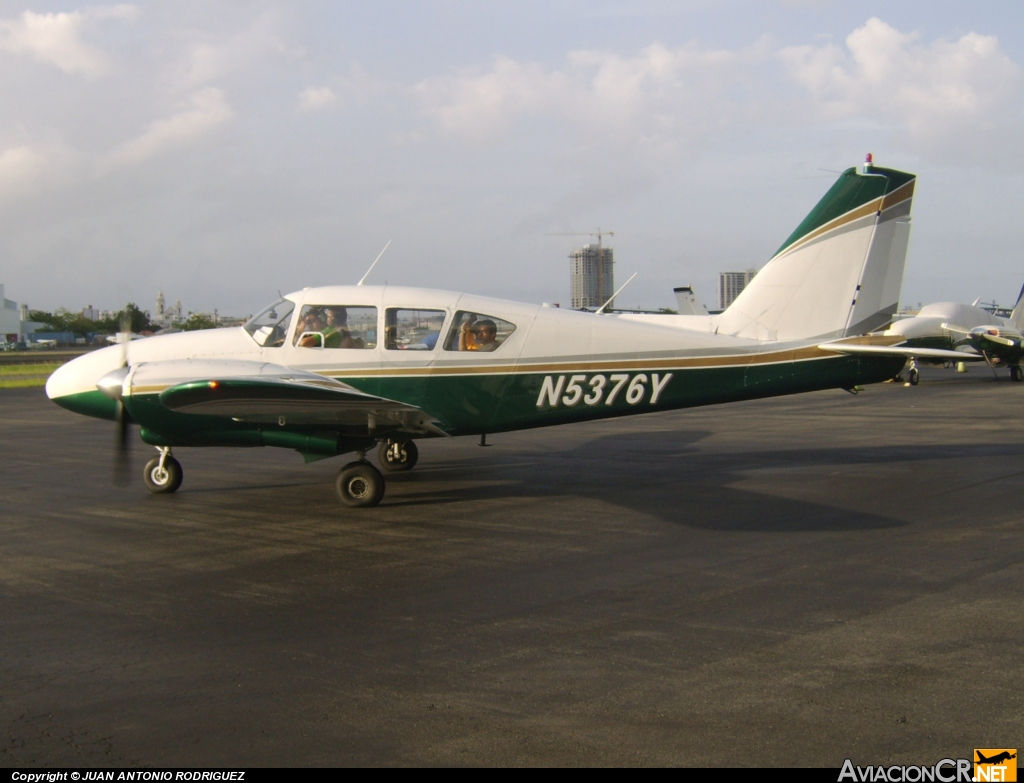 N5376Y - Piper PA-23-250 - Privado