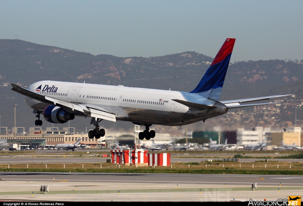 N841MH - Boeing 767-432/ER - Delta Air Lines