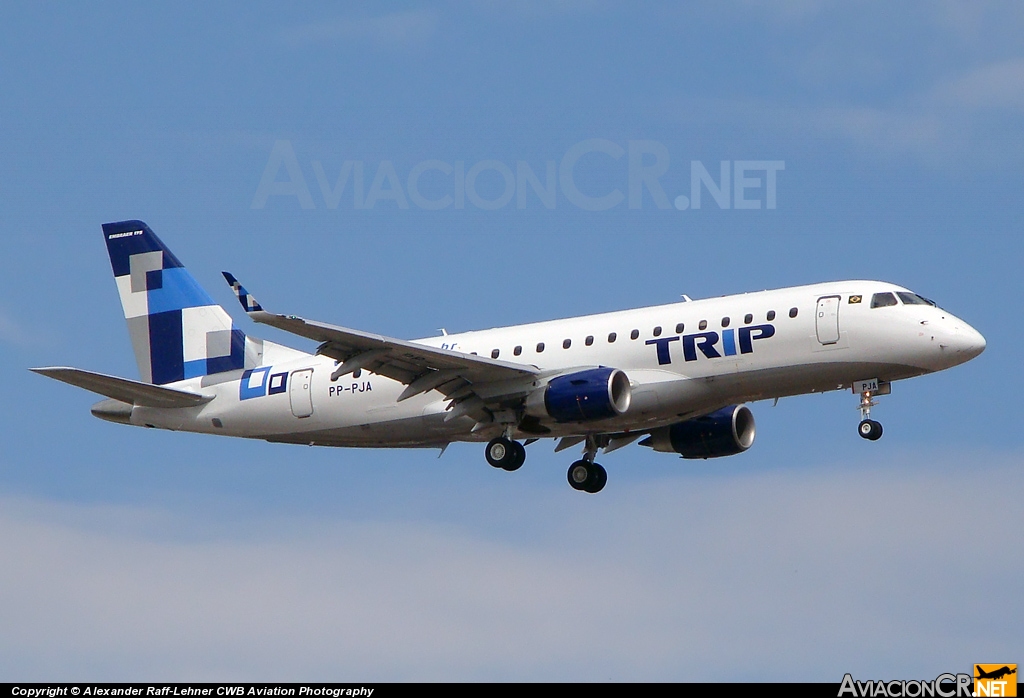 PP-PJA - Embraer ERJ-170-200LR (EMB-175) - TRIP Linhas Aéreas