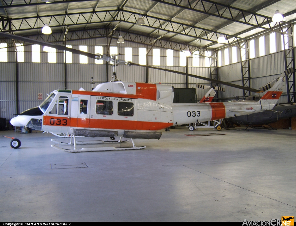 033 - Bell 212 - Fuerza Aerea Uruguaya