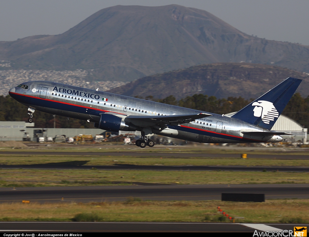 XA-TOJ - Boeing 767-283/ER - Aeromexico