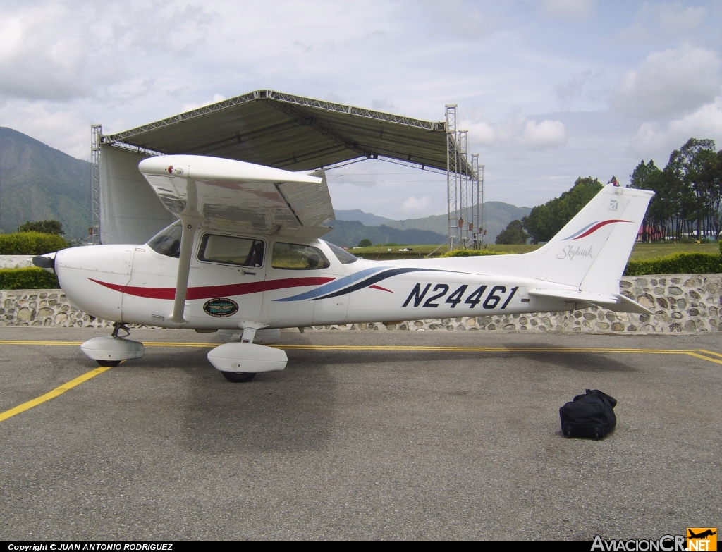 N24461 - Cessna 172R Skyhawk - Isla Grande Flying School