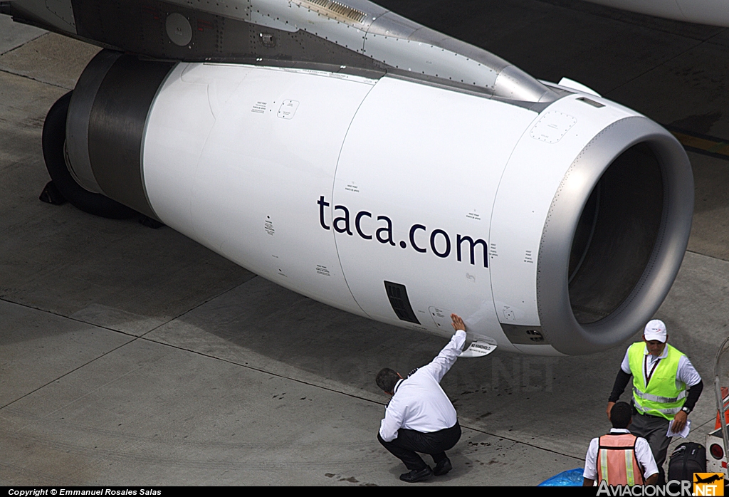 N681TA - Airbus A320-233 - TACA