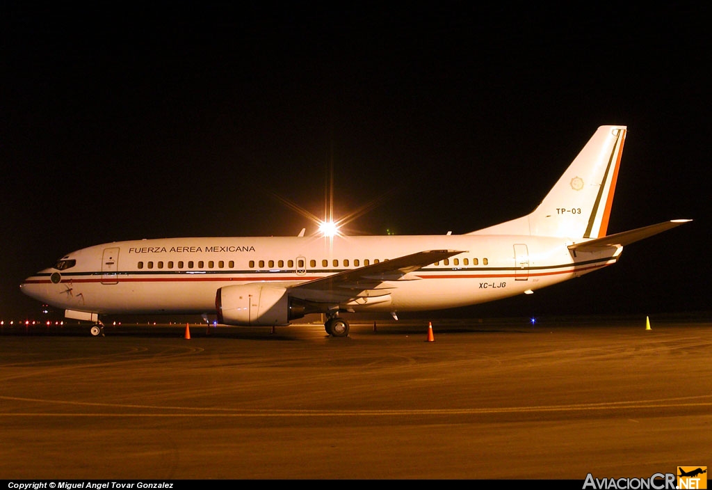 XC-LJG - Boeing 737-322 - Fuerza Aerea Mexicana FAM