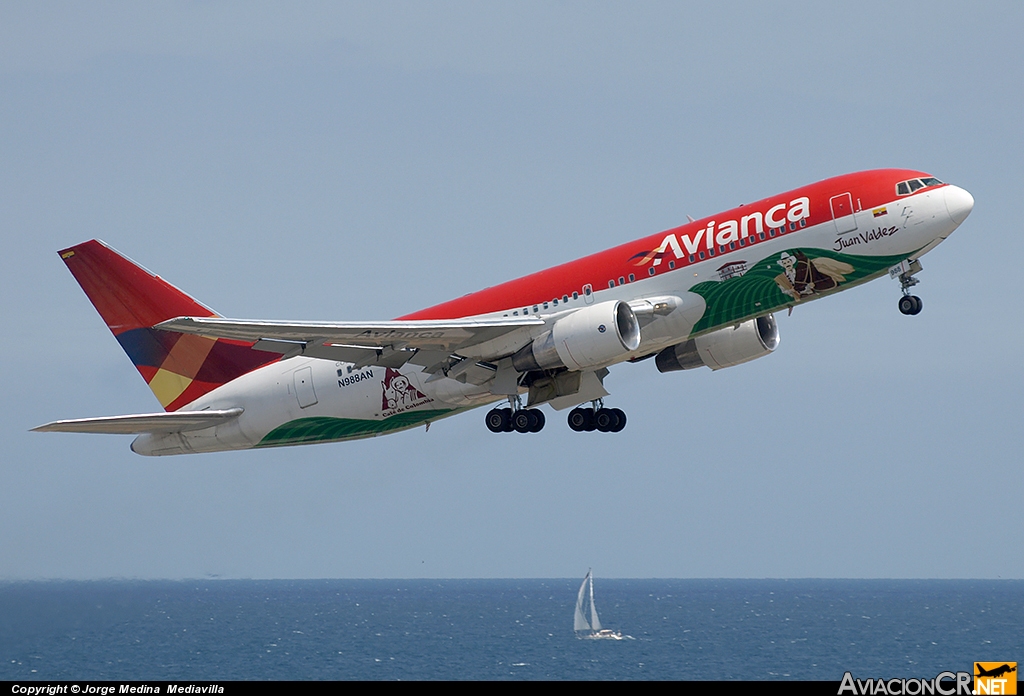 N988AN - Boeing 767-284/ER - Avianca Colombia