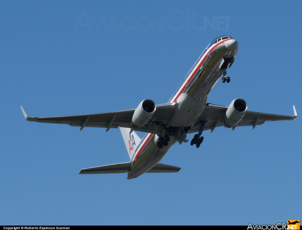 N612AA - Boeing 757-223 - American Airlines