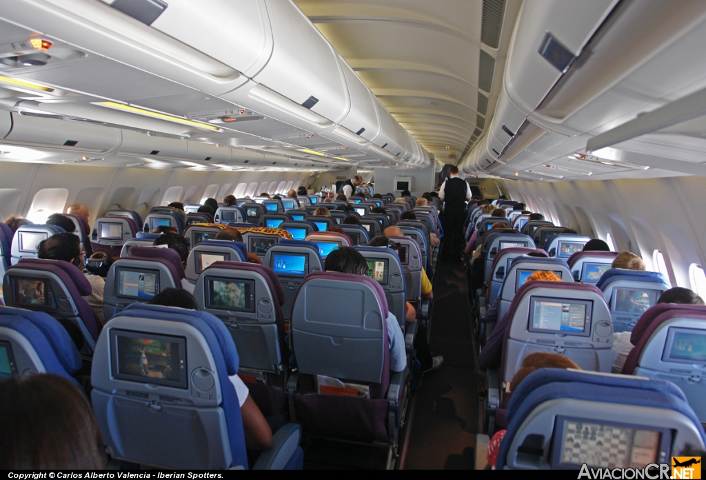 CC-CQC - Airbus A340-313X - LAN Airlines