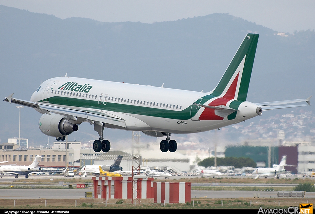 EI-DTD - Airbus A320-216 - Alitalia