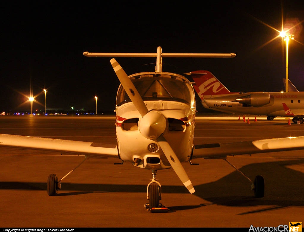 N2536N - Piper PA-38-112 Tomahawk - Privado