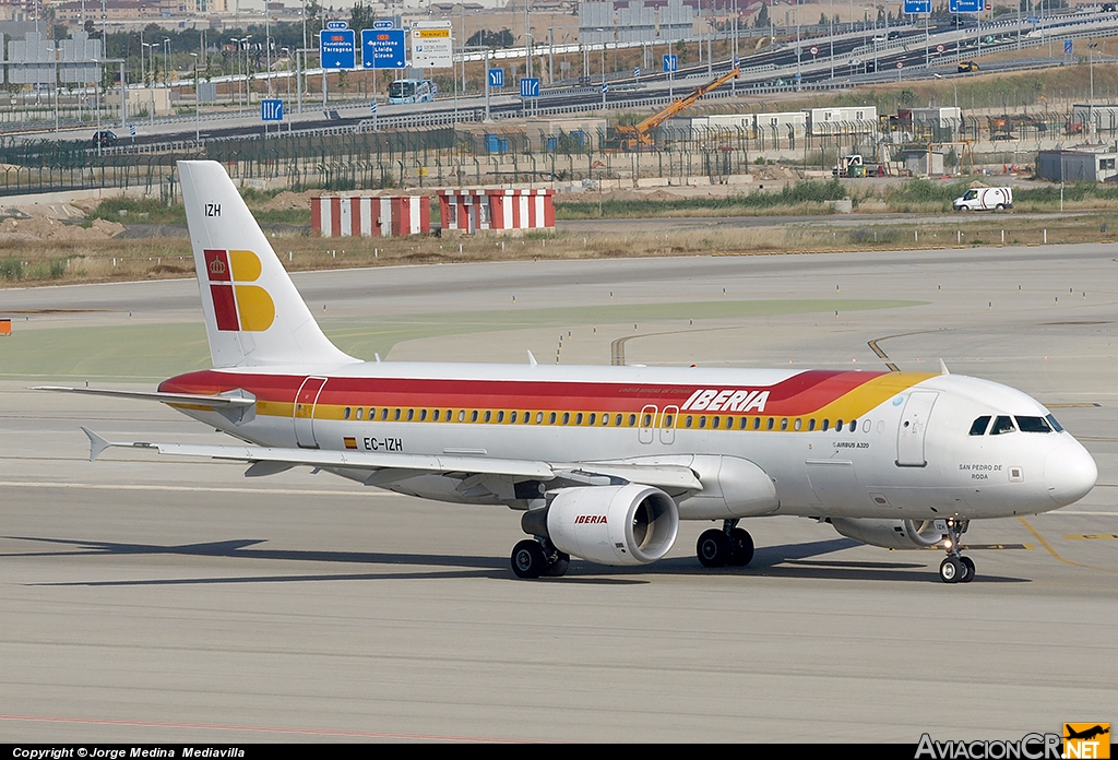 EC-IZH - Airbus A320-214 - Iberia