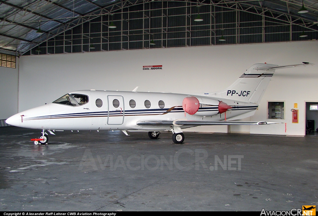 PP-JCF - Raytheon Hawker 400XP - Privado