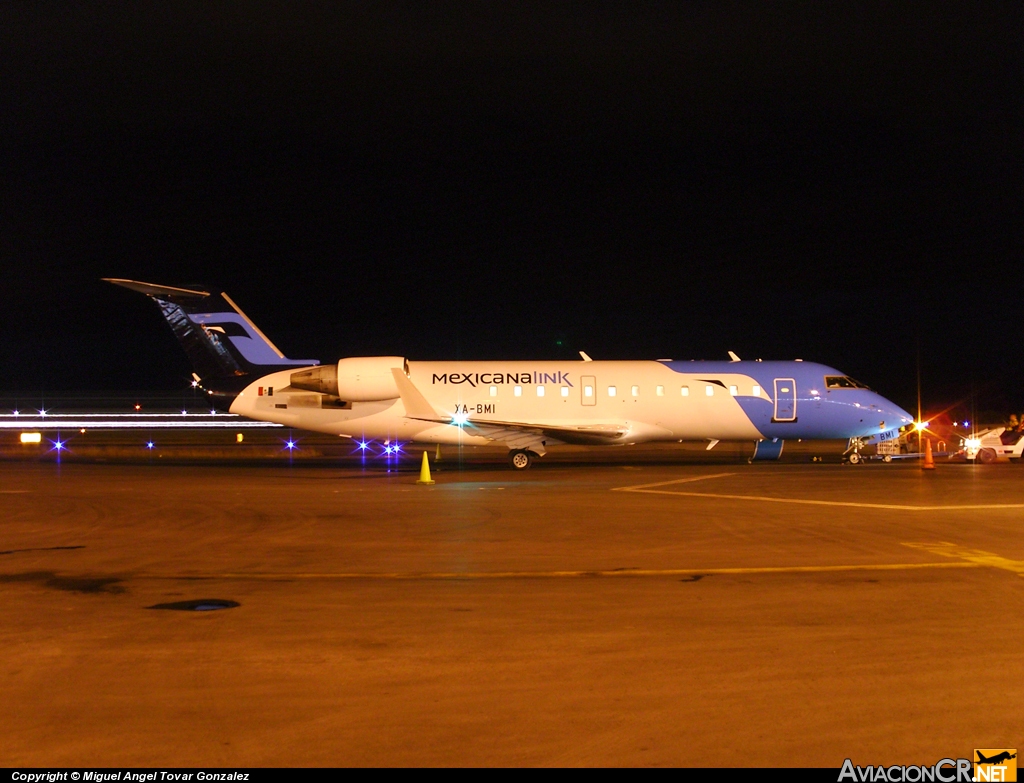 XA-BMI - Canadair CL-600-2B19 Regional Jet CRJ-200ER - Mexicana Link