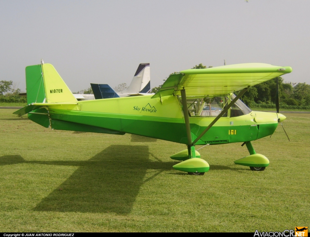 N107ER - Aeros Skyranger Bcards - Privado