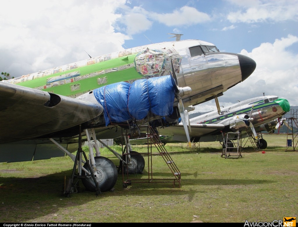 HR-ALU - Douglas DC-3 / C-47-DL - AVIAC - Aerovias Centroamericanas S.A.