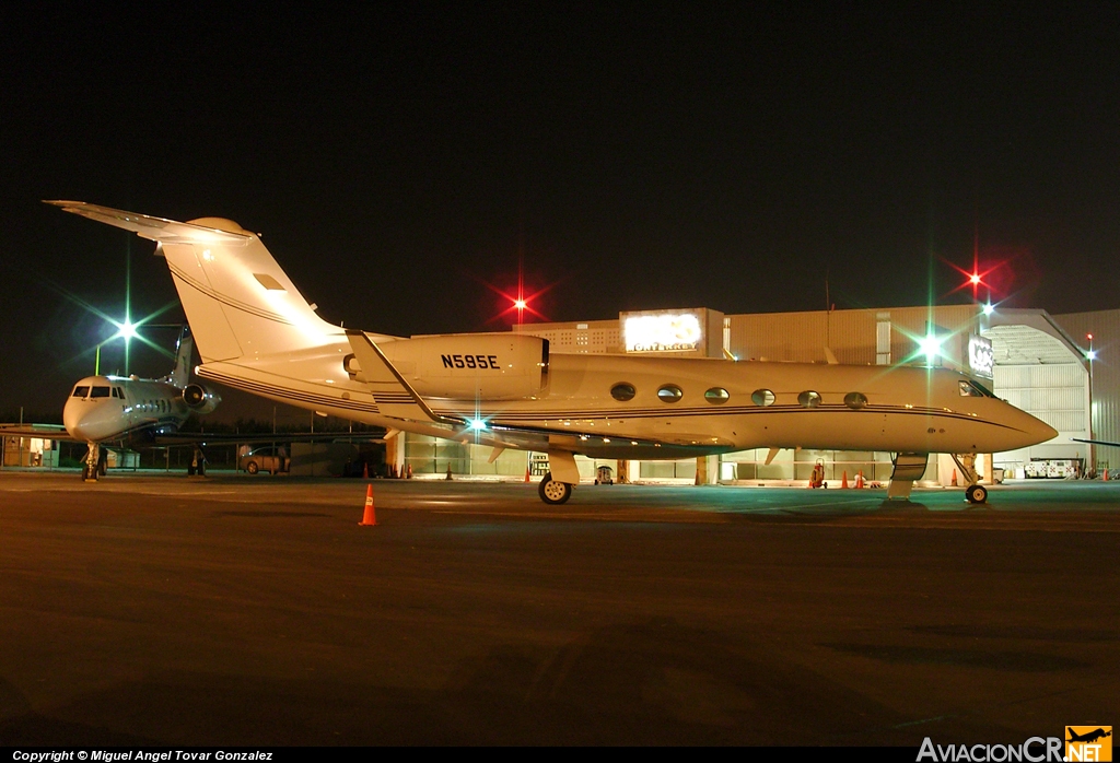 N595E - Gulfstream Aerospace G-IV Gulfstream IV-SP - Privado