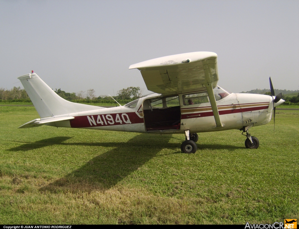 N4194Q - Cessna TU206D - Privado
