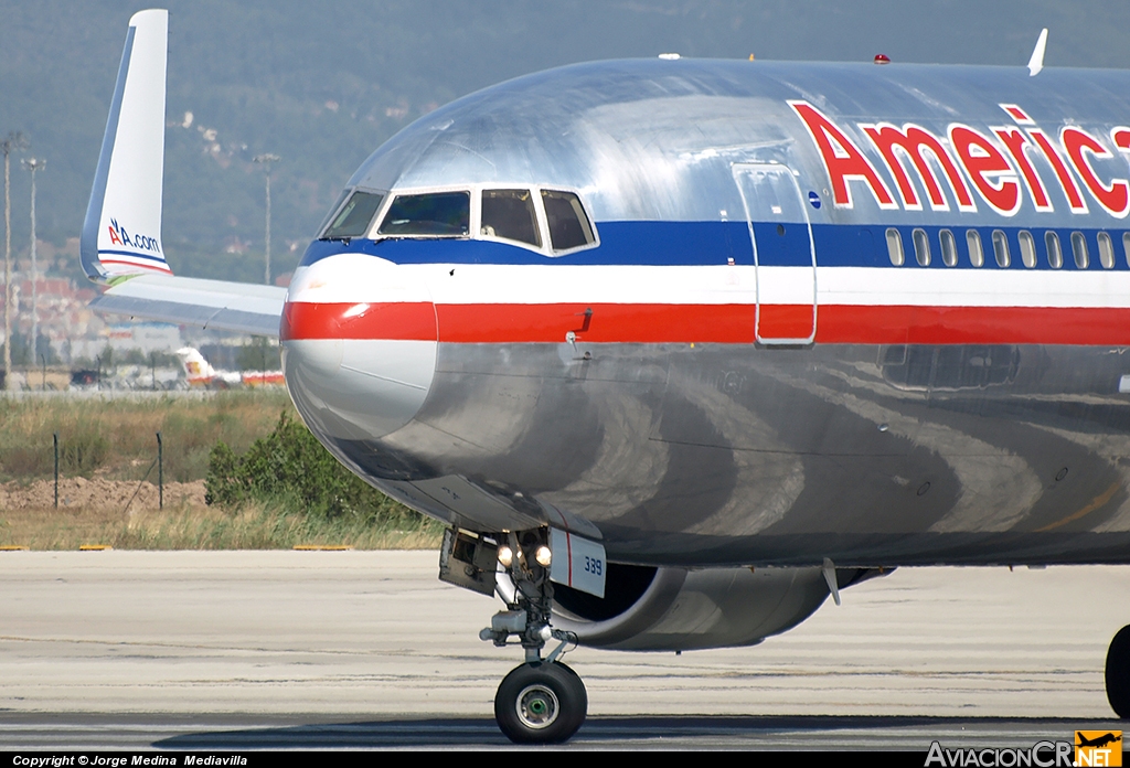 N389AA - Boeing 767-323/ER - American Airlines