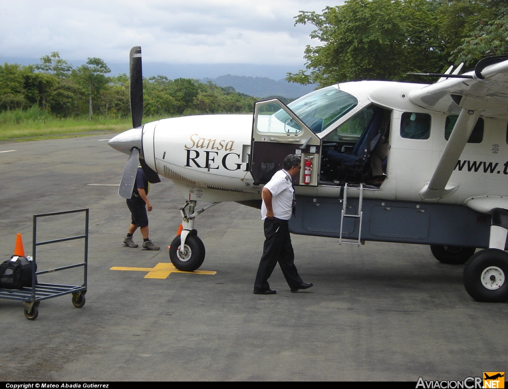 TI-BAK - Cessna 208B Grand Caravan - SANSA - Servicios Aereos Nacionales S.A.