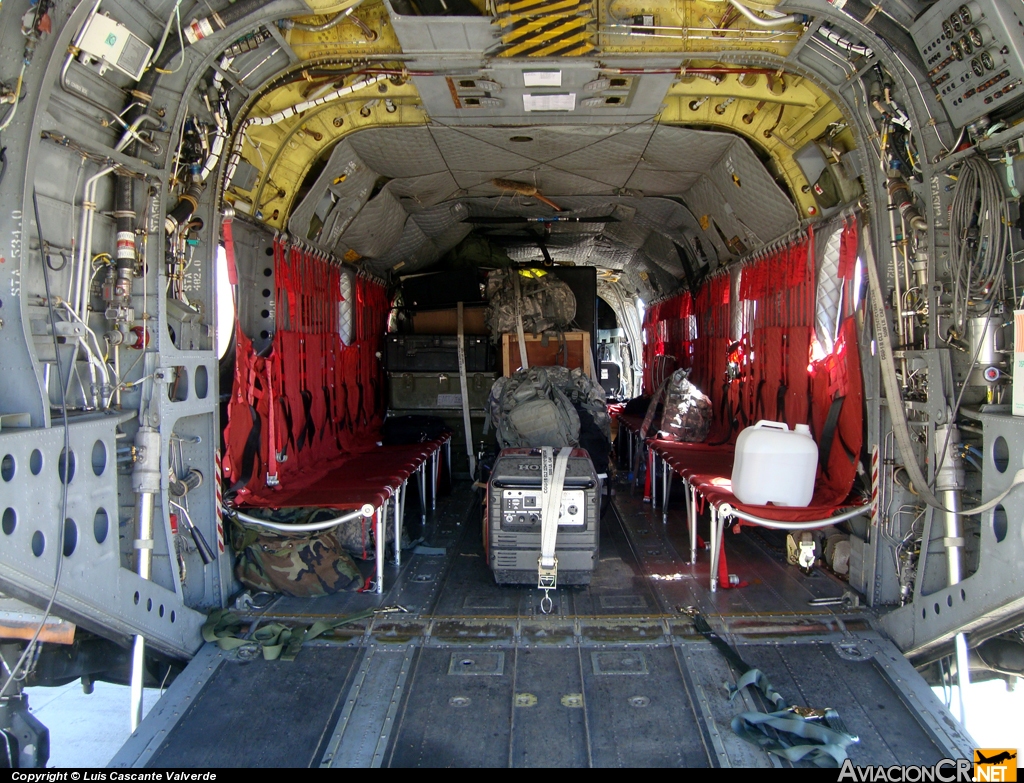 89-00132 - Boeing CH-47D Chinook - Armada de Estados Unidos
