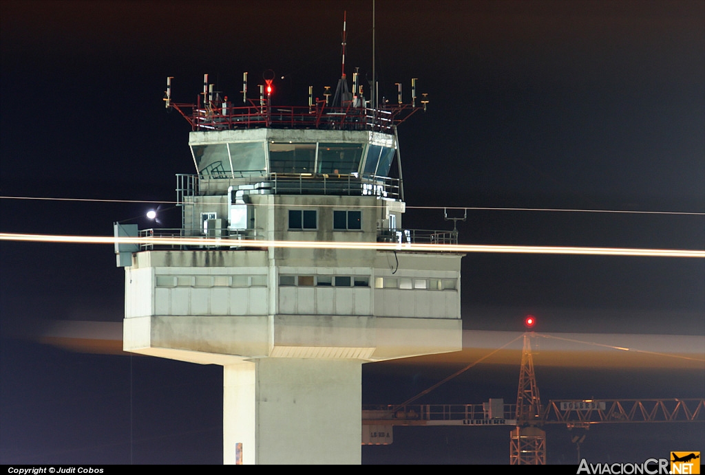  - Aeropuerto - Torre de Control