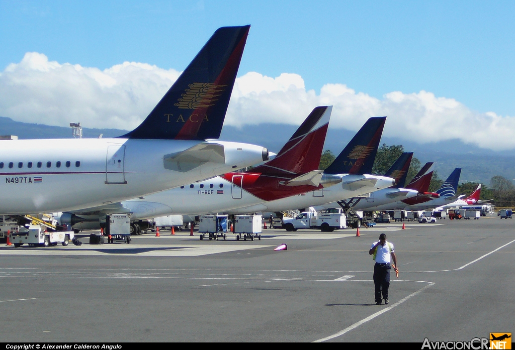 N497TA - Airbus A320-233 - TACA