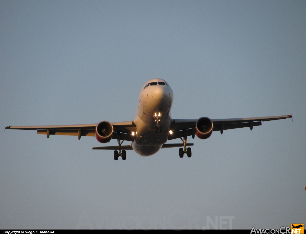 N632VA - Airbus A320-214 - Virgin America