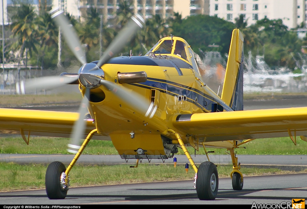 N8521D - Air Tractor AT-802 - Desconocida