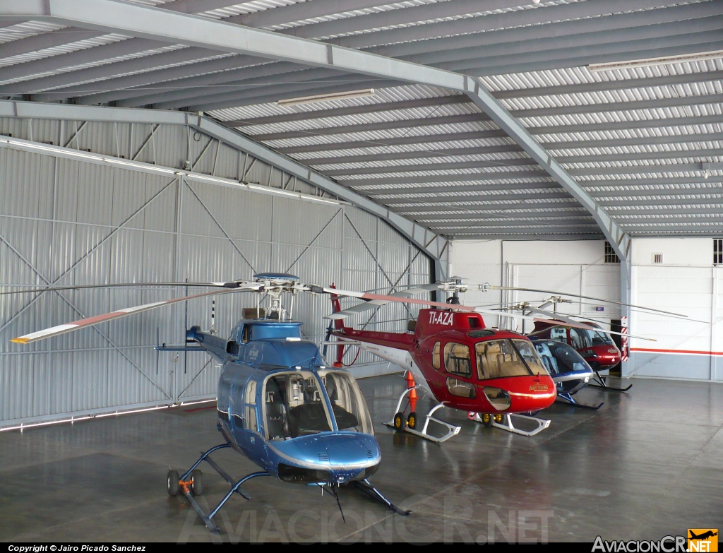 TI -AZA - Eurocopter AS-350BA Ecureuil - Aerobell