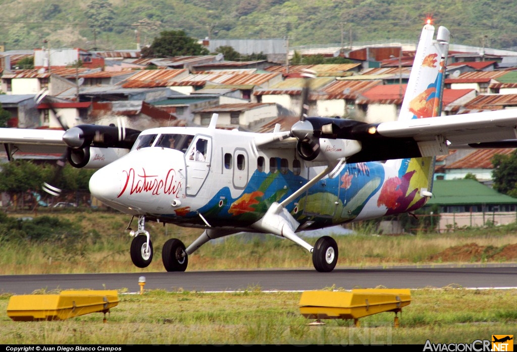 TI-AYQ - De Havilland Canada DHC-6-300 Twin Otter - Nature Air