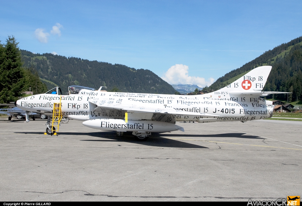 HB-RVS - Hawker Hunter F58A - Swiss Hunter Team