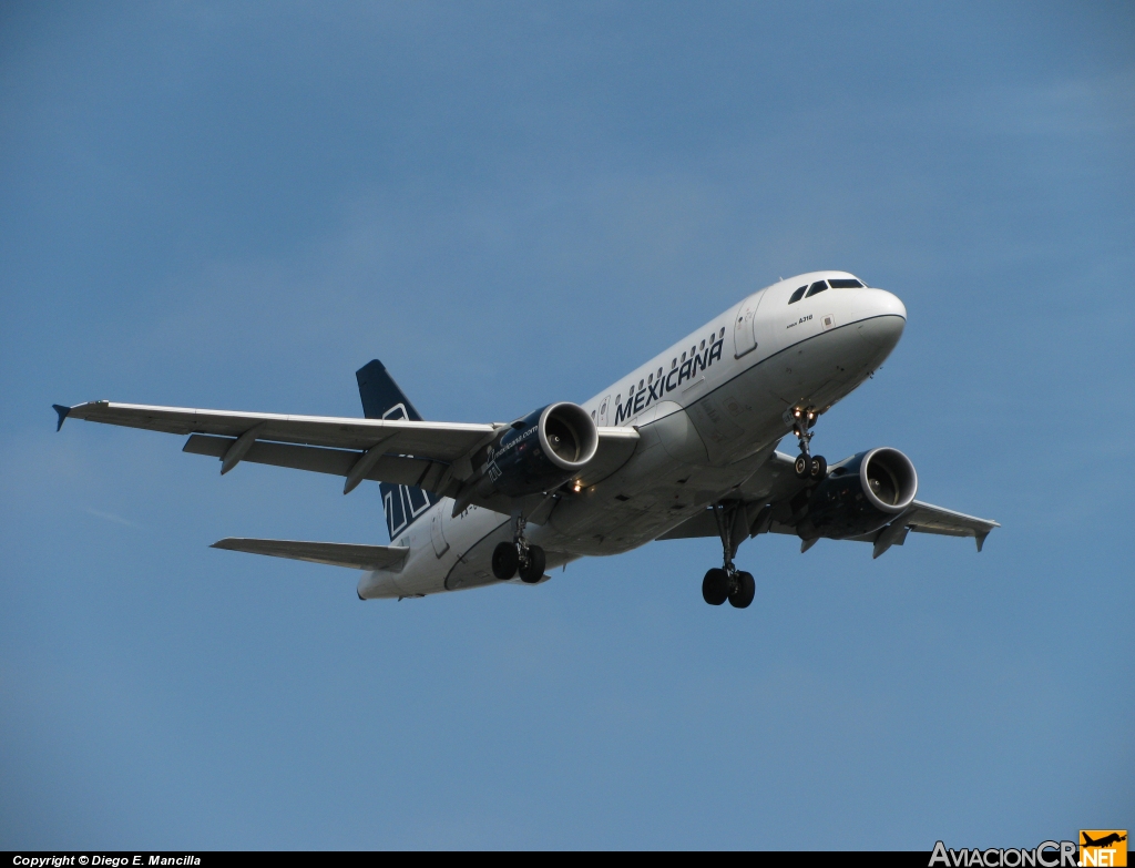 XA-UBZ - Airbus A318-111 - Mexicana