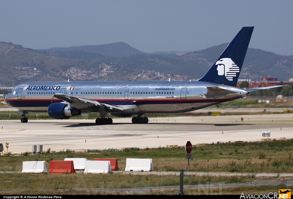 XA-APB - Boeing 767-3Q8(ER) - Aeromexico