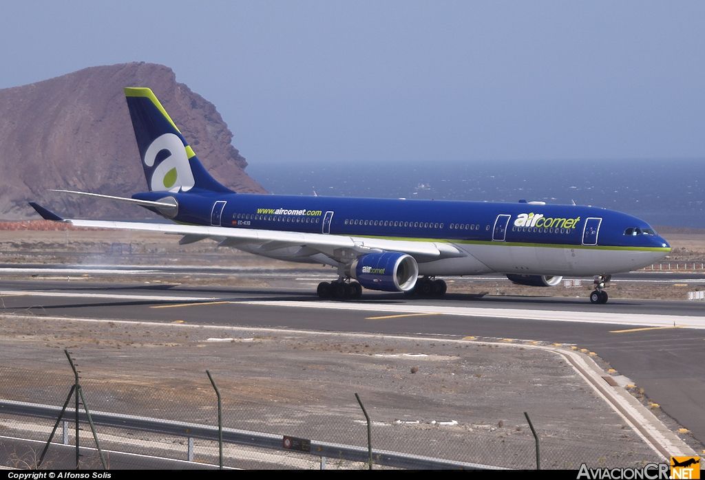 EC-KXB - Airbus A330-223 - Air Comet