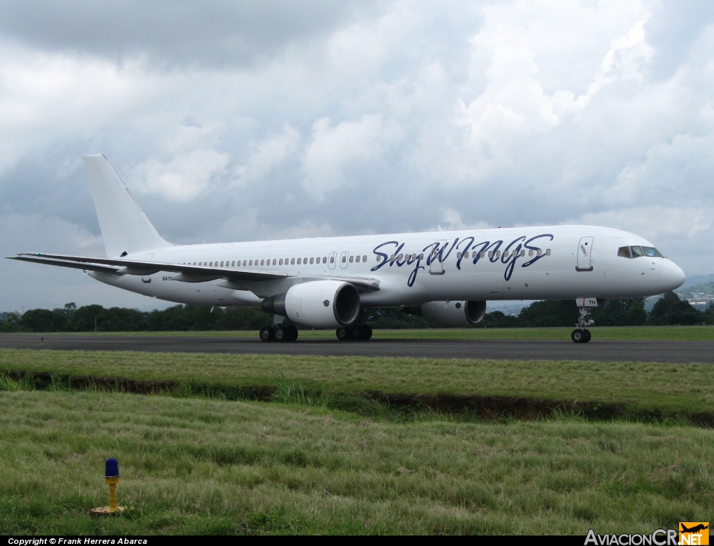 N410JR - Boeing 757-29J - Sky Wings