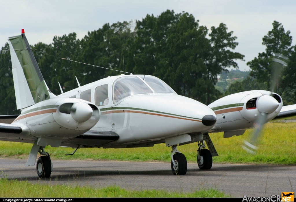 TI-AOW - Piper PA-34-200T - TACSA