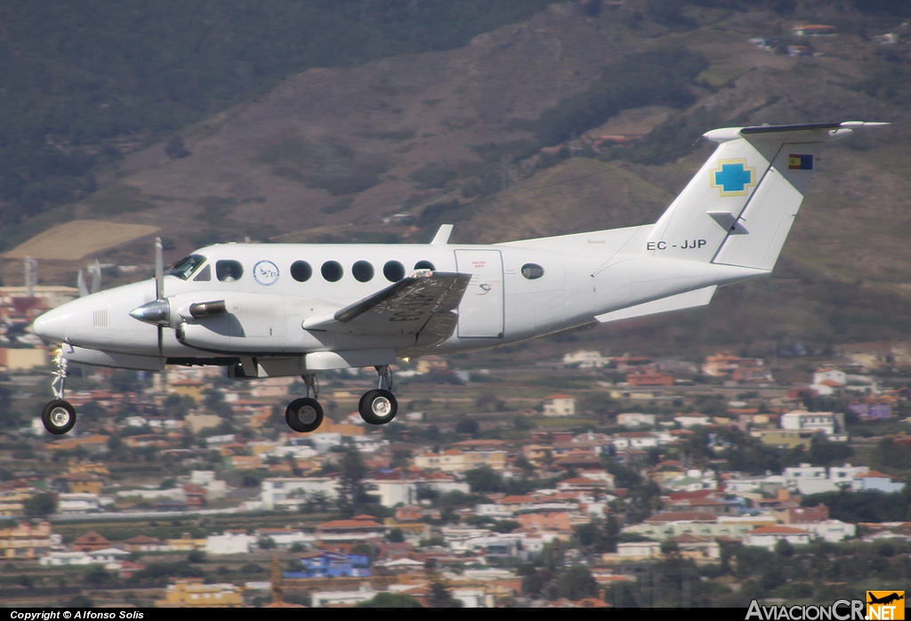 EC-JJP - Beechcraft B200 Super King Air - Urgemer Canarias