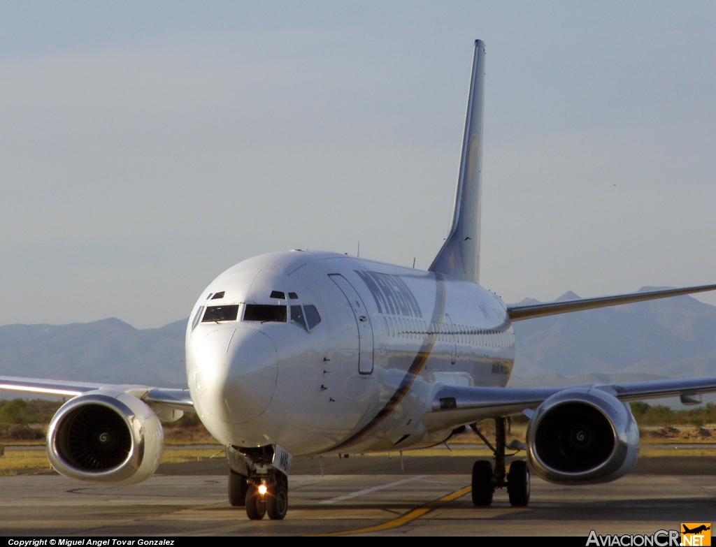 XA-MAI - Boeing 737-322 - Magnicharters