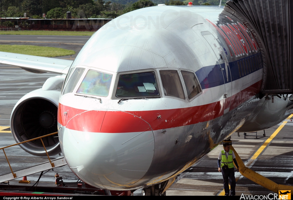 N649AA - Boeing 757-223 - American Airlines