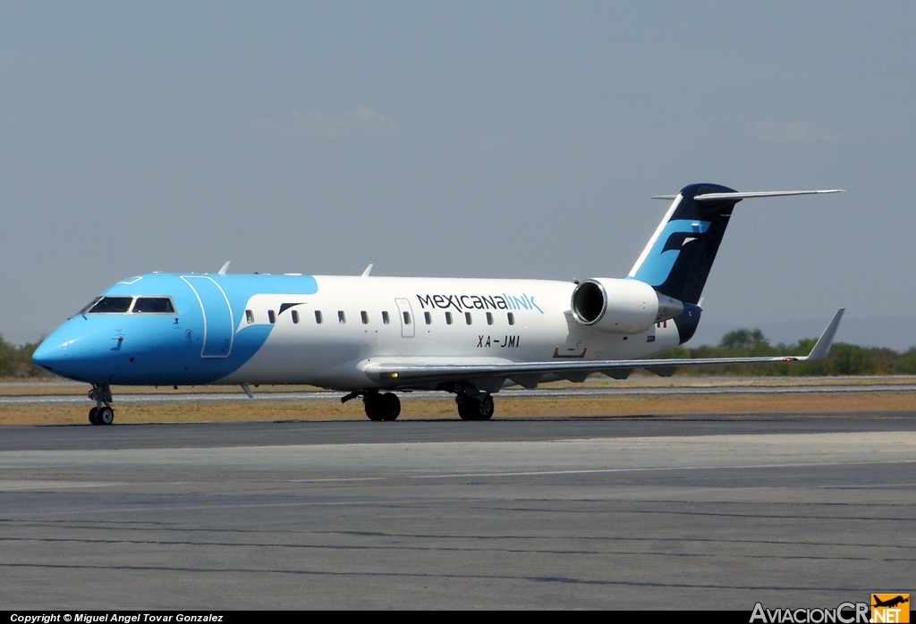 XA-JMI - Canadair CL-600-2B19 Regional Jet CRJ-200ER - Mexicana Link