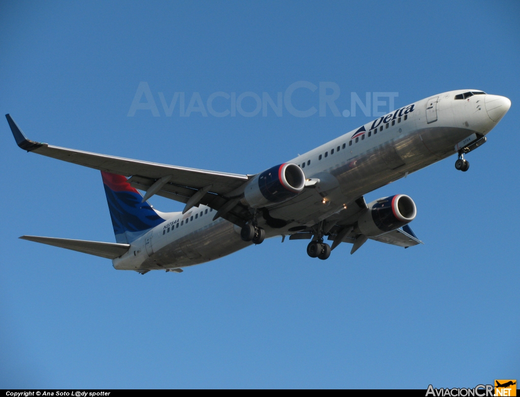 N3754A - Boeing 737-832 - Delta Airlines