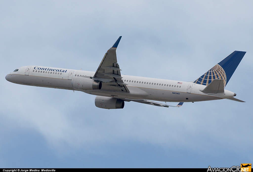 N41140 - Boeing 757-224 - Continental Airlines