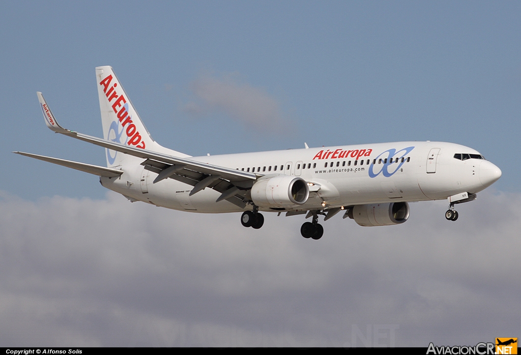 EC-HKR - Boeing 737-85P - Air Europa