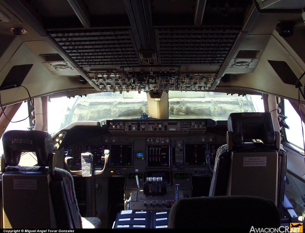 N418MC - Boeing 747-47UF(SCD) - Atlas Air