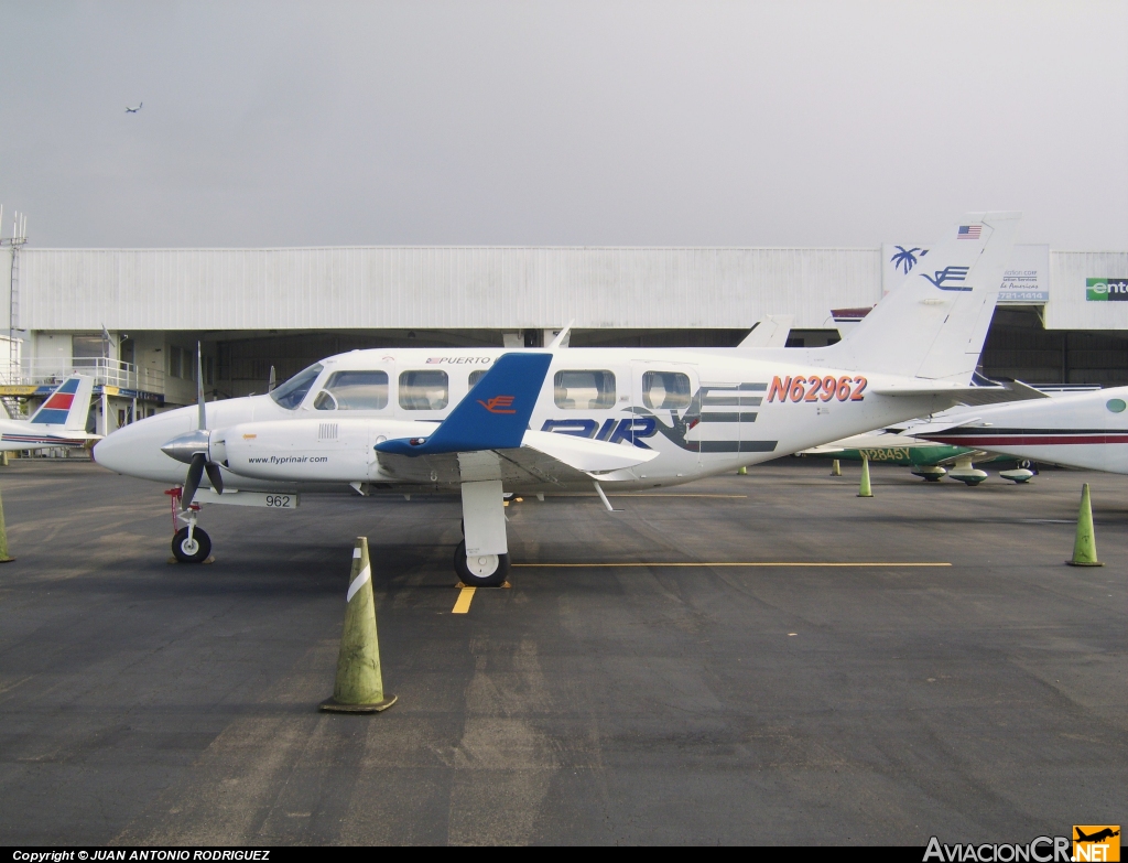 N62962 - Piper PA-31-350 Navajo Chieftain - Prinair- Puerto Rico International Airlines