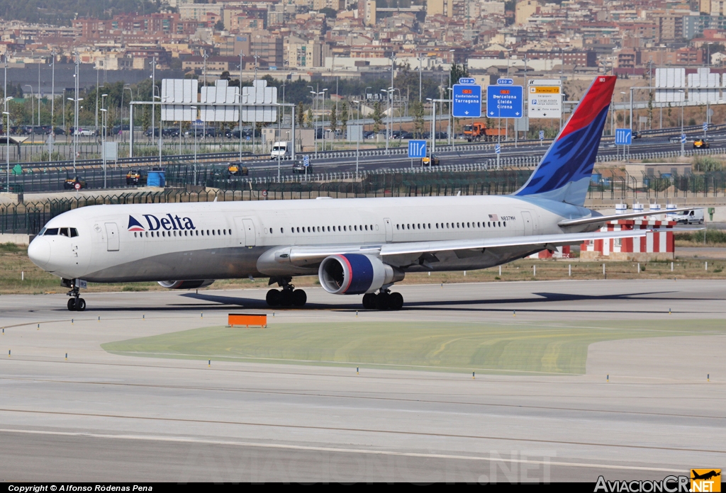 N837MH - Boeing 767-432/ER - Delta Air Lines