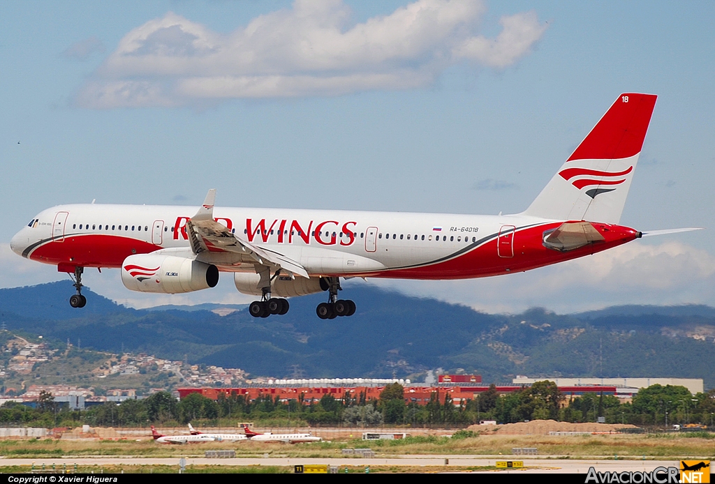 RA-64018 - Tupolev Tu-204-100 - Red Wings