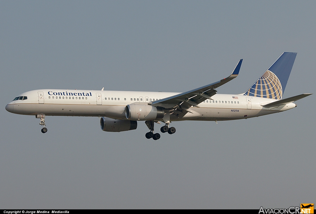 N12114 - Boeing 757-224 - Continental Airlines