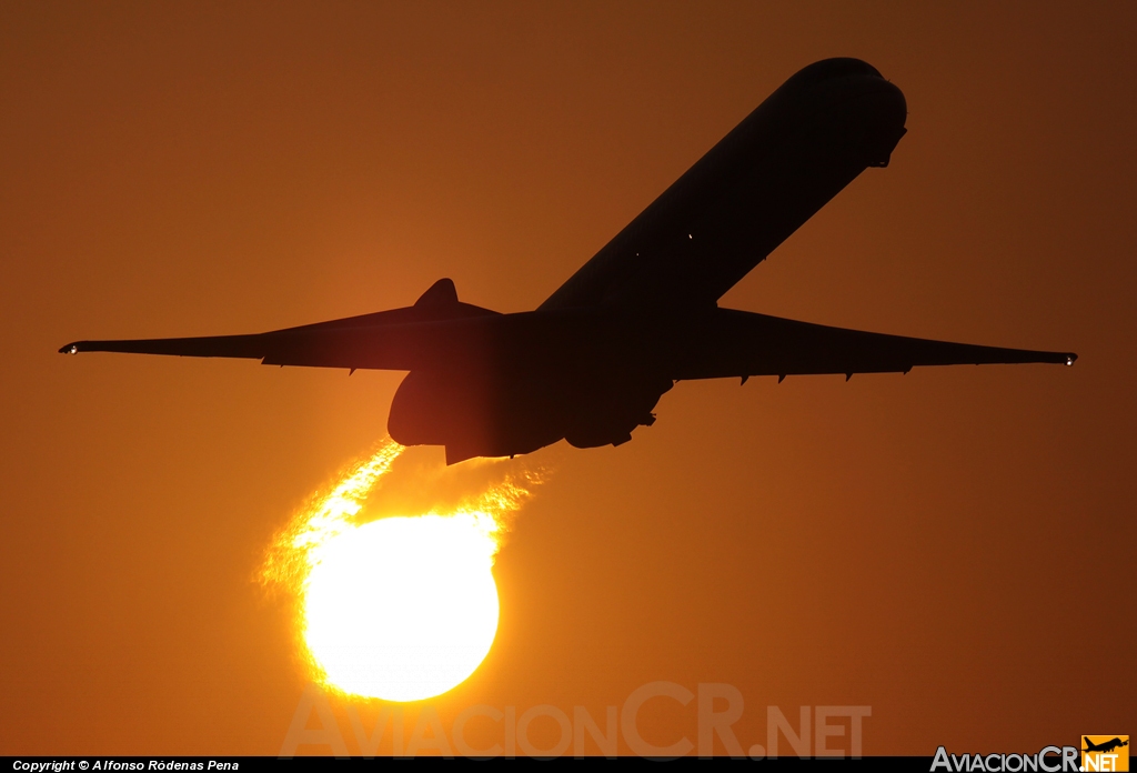 HZ-APP - McDonnell Douglas MD-90-30 - Saudi Arabian