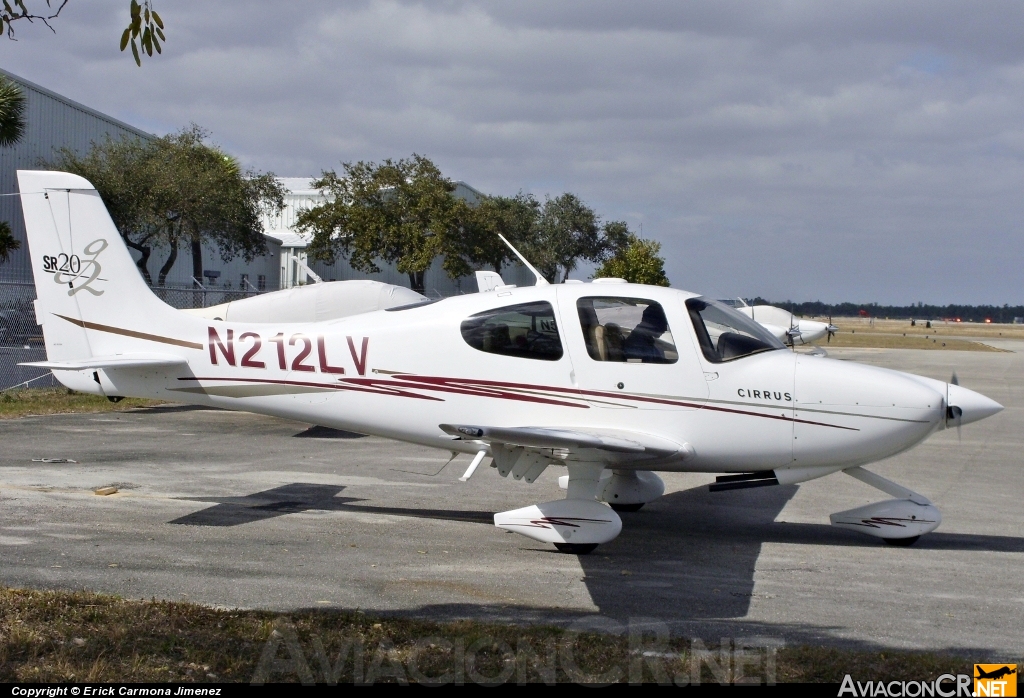 N212LV - Cirrus SR20 - Privado