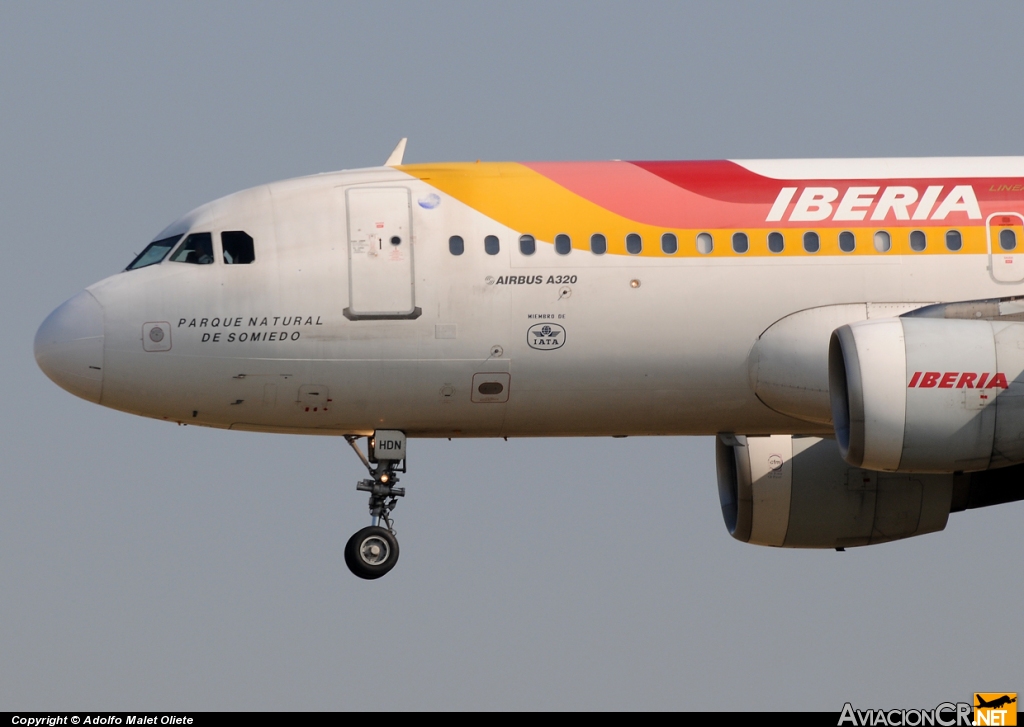 EC-HDN - Airbus A320-214 - Iberia